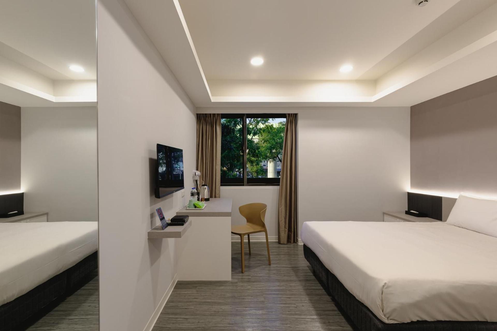 Kiwi Express Hotel - Zhongqing Taichung Exterior photo